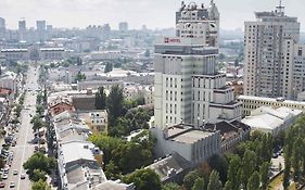 Ibis Kyiv City Center